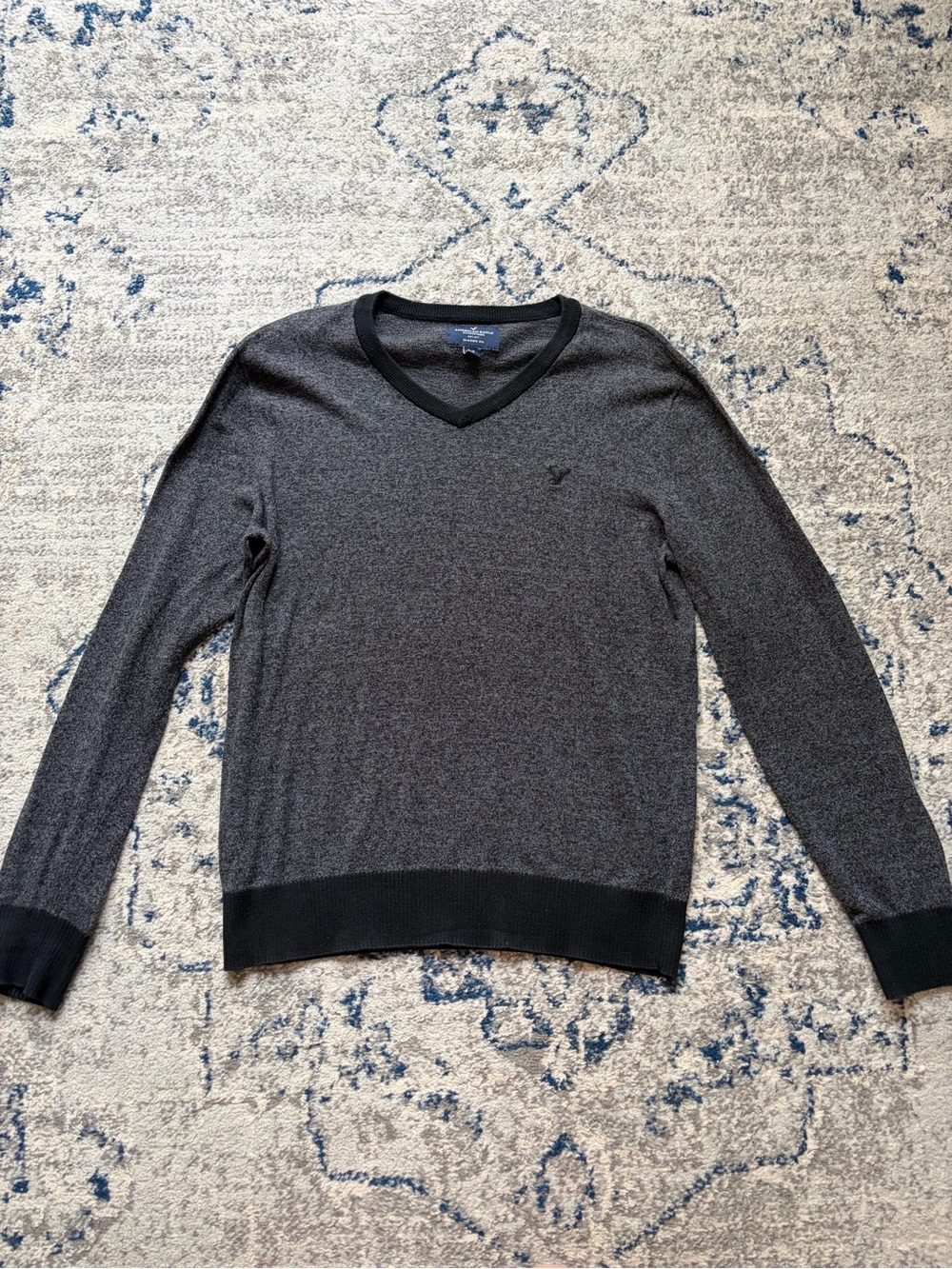 American Eagle Outfitters Men's Charcoal Gray V-Neck Sweater